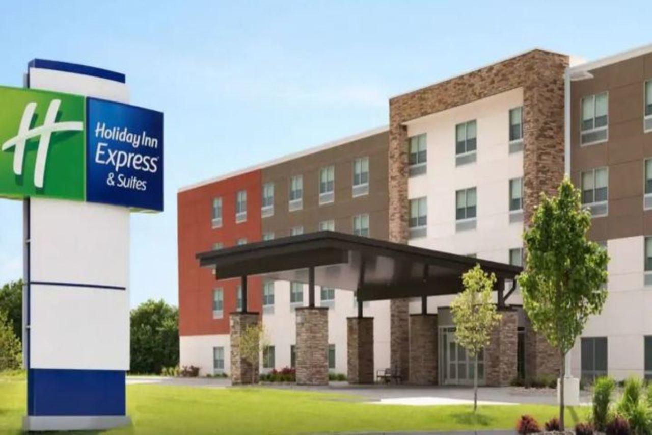 Holiday Inn Express & Suites - Calgary Airport Trail Ne By Ihg Dış mekan fotoğraf